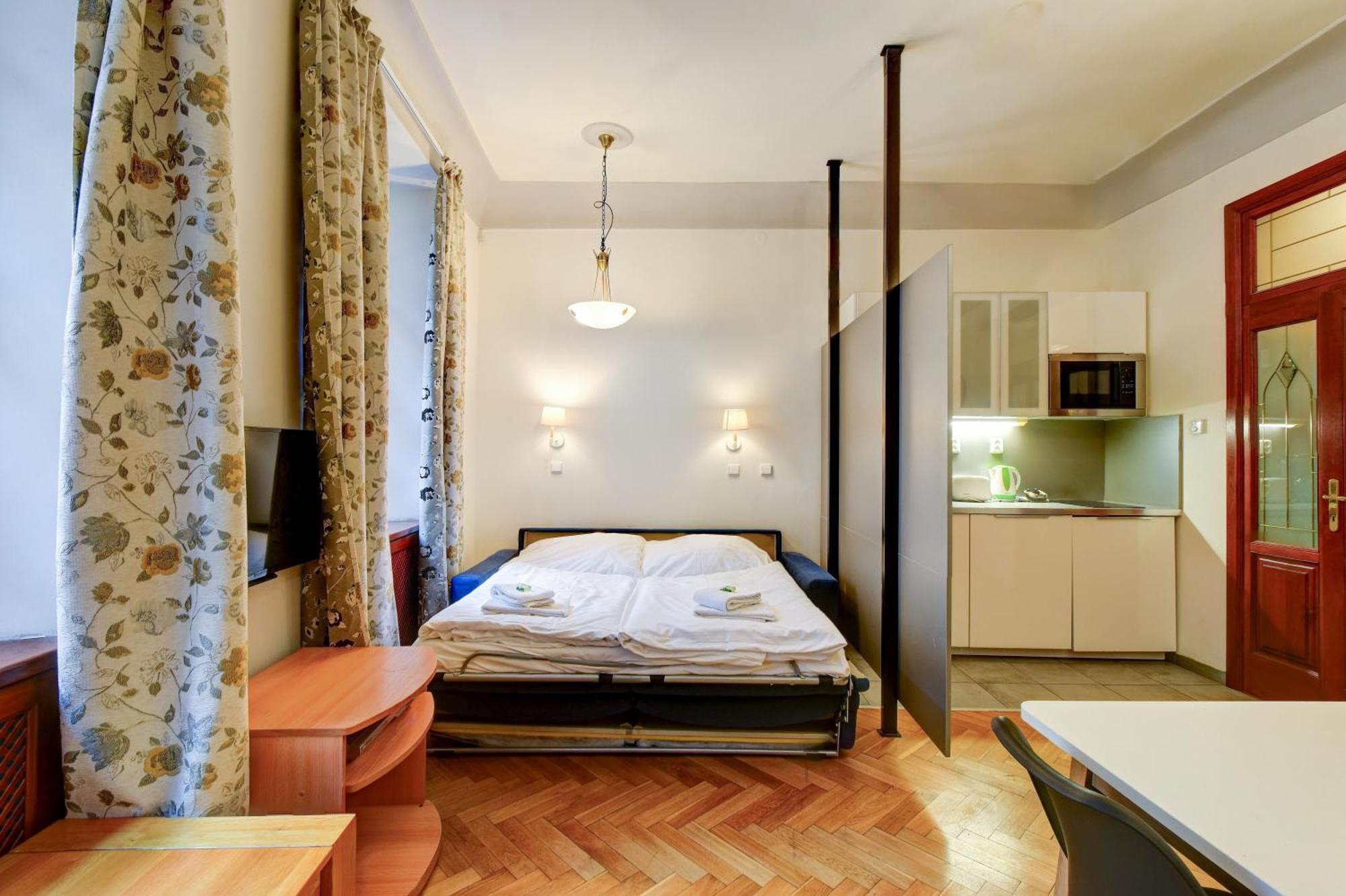 Historic Centre Apartments VIII Прага Екстериор снимка