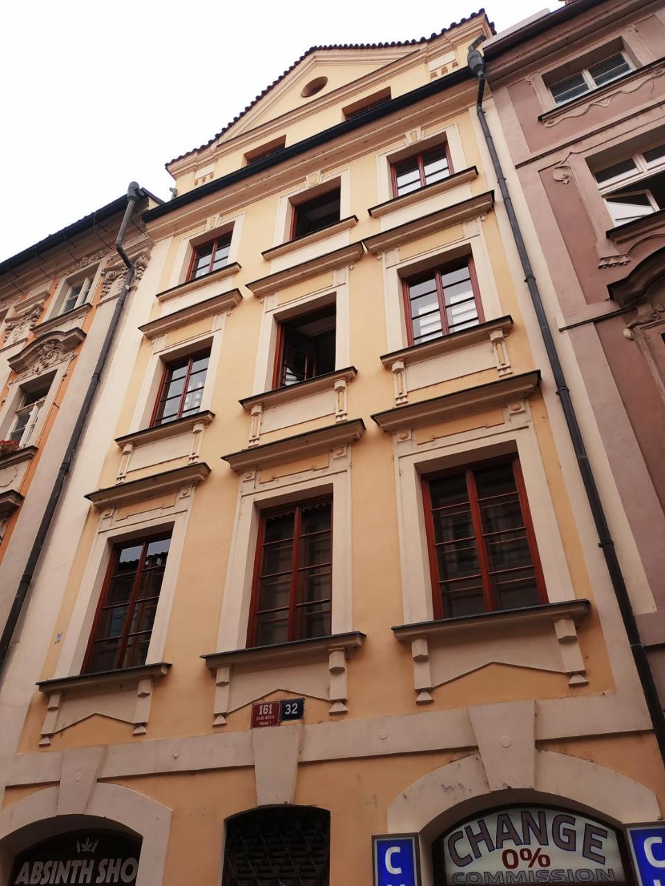 Historic Centre Apartments VIII Прага Екстериор снимка